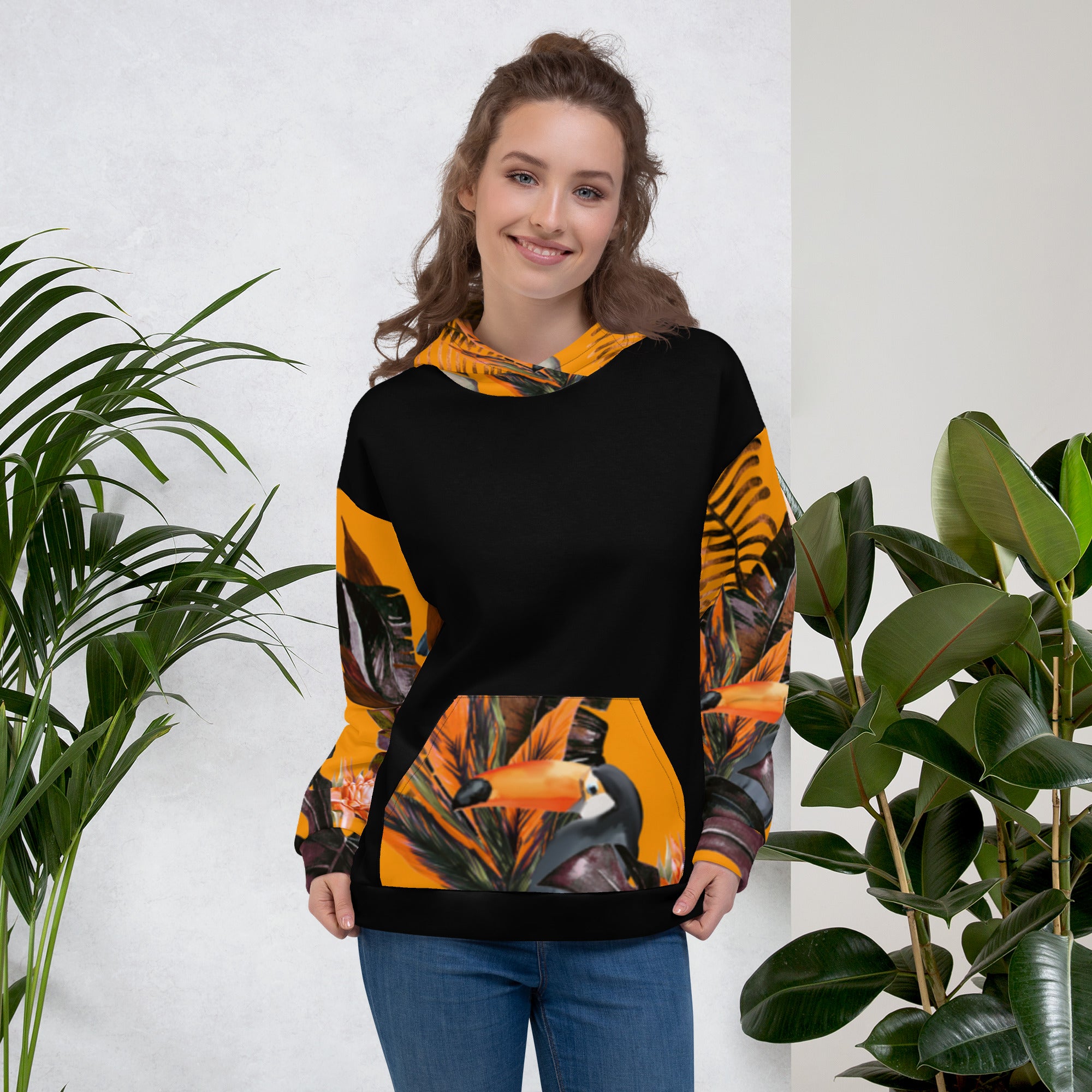 Toucan Hoodie – Vibrant Jungle-Inspired Print | Comfortable & Unique