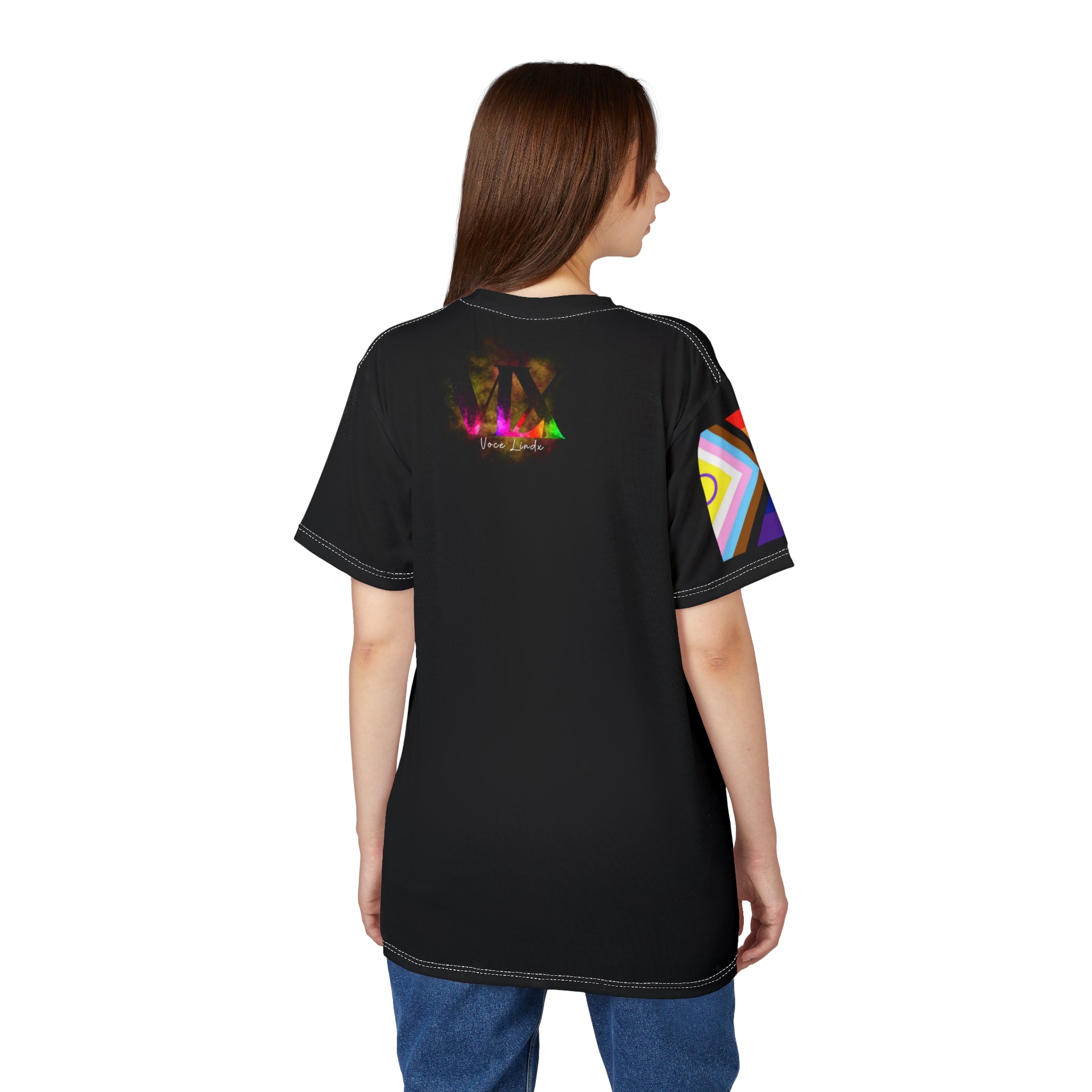 Don’t Hide Your Pride Gender-Free Tee – Rainbow Heart, Inclusive LGBTQIA+ Fashion | Voce Lindx