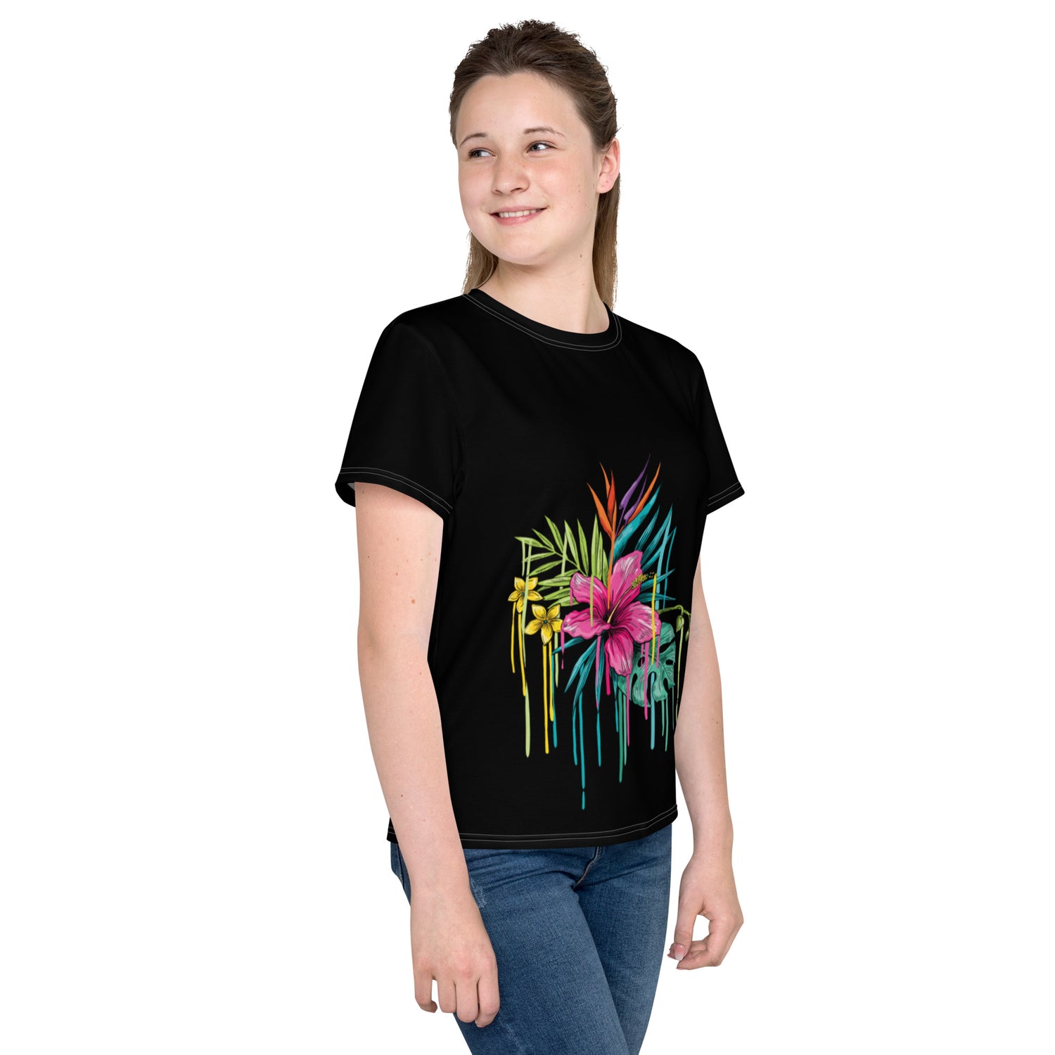 T-shirt preta juvenil com gola redonda flor rosa
