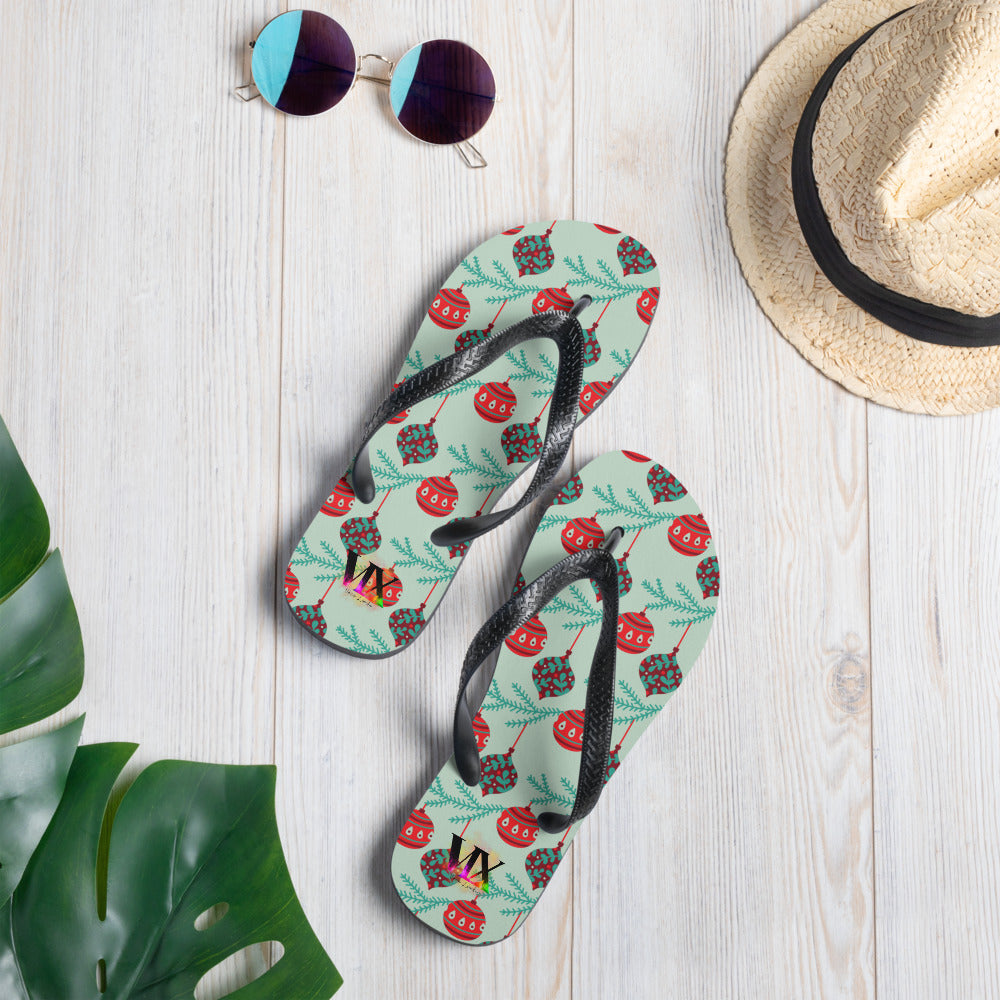 VOCE LINDX Christmas Baubles Flip‑Flops – Festive Ornament Print, Cushioned Sole & Non‑Slip Grip – Fun Seasonal Footwear