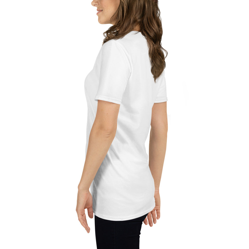 Camiseta Manga Curta Sentado no Planeta com um Anel